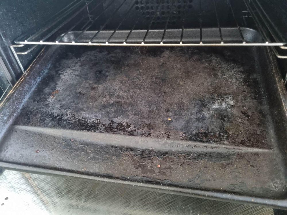 Oven tray before